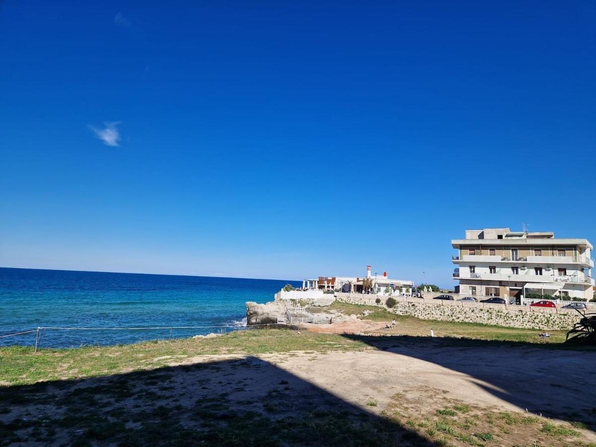 Appartement Domus Divina & Domus Elegans Fronte Mare à Monopoli Extérieur photo