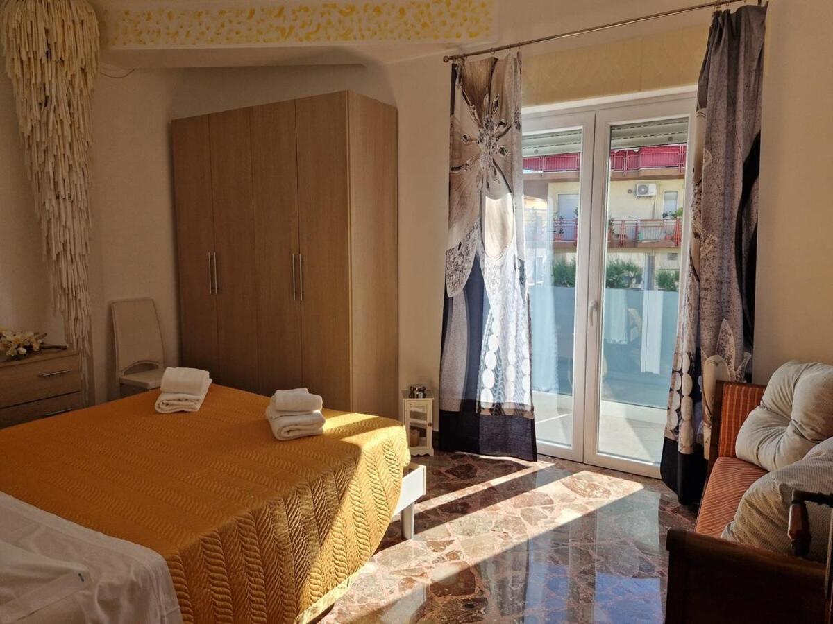 Appartement Domus Divina & Domus Elegans Fronte Mare à Monopoli Extérieur photo