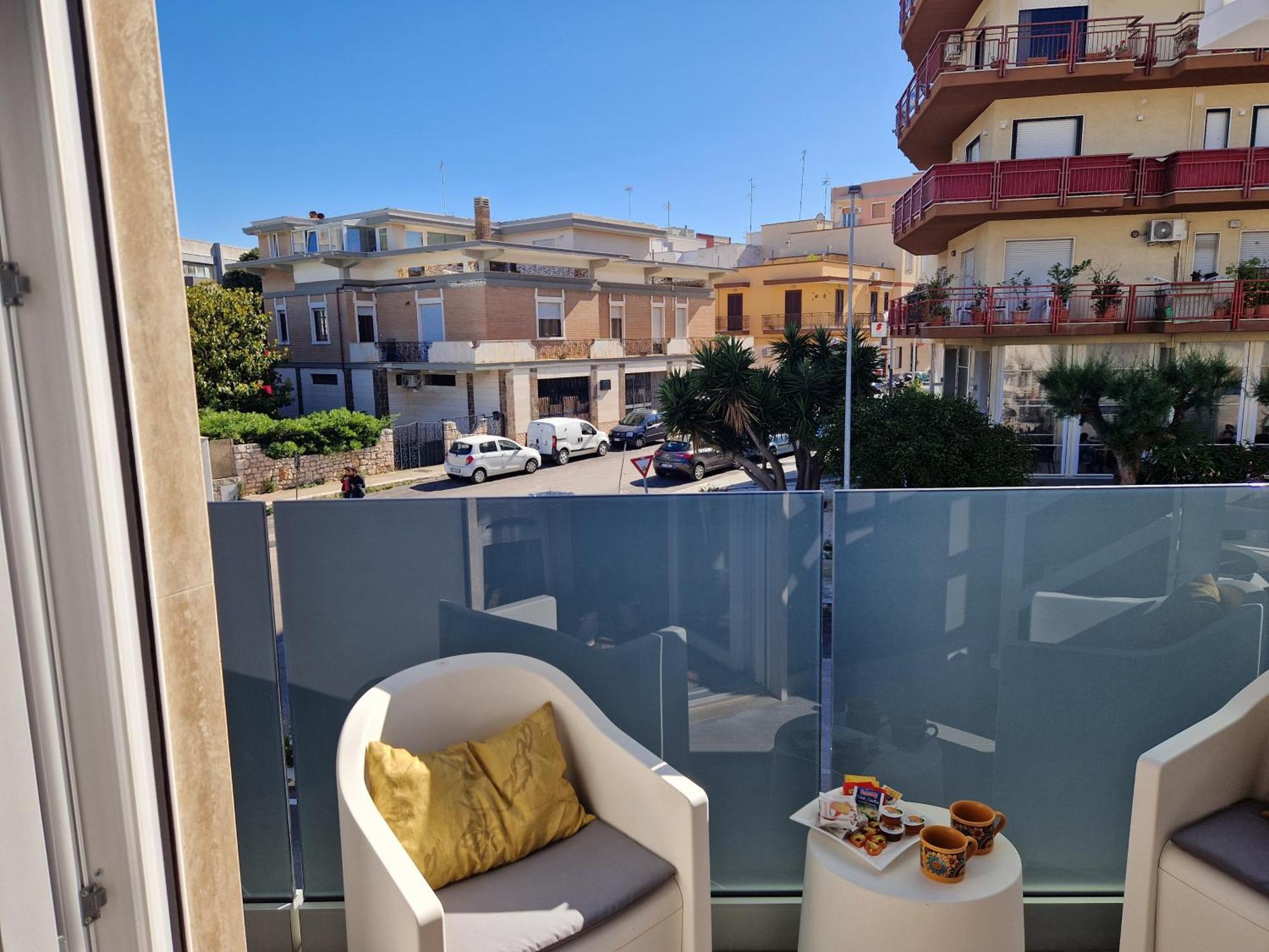 Appartement Domus Divina & Domus Elegans Fronte Mare à Monopoli Extérieur photo